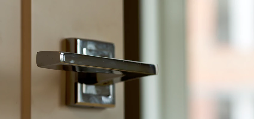 Door Lever Knob Repair in Azusa, California