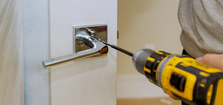 After-hours Locksmith  For Lock Troubleshooting in Azusa, California